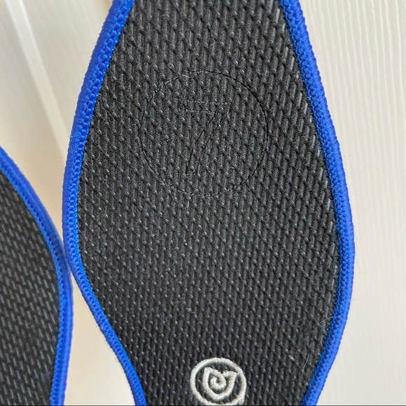 Rothy’s Women's Gray The Point Flat Shoes Cloud Grey Birdseye Sz 7 - Picture 8 of 13